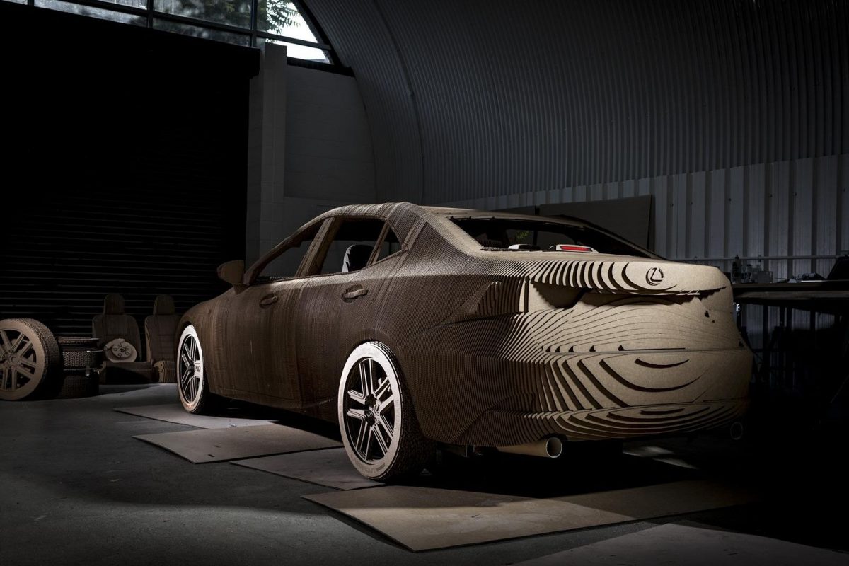 LEXUS IS