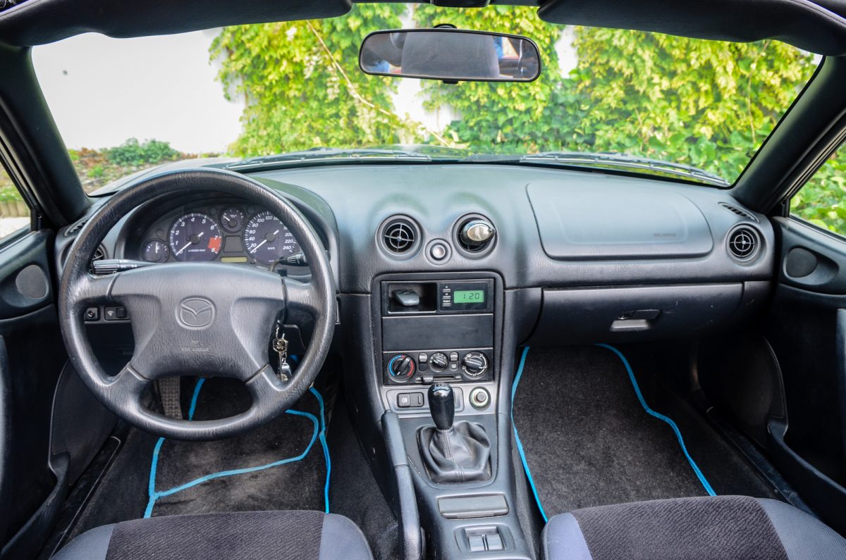 MAZDA MX-5