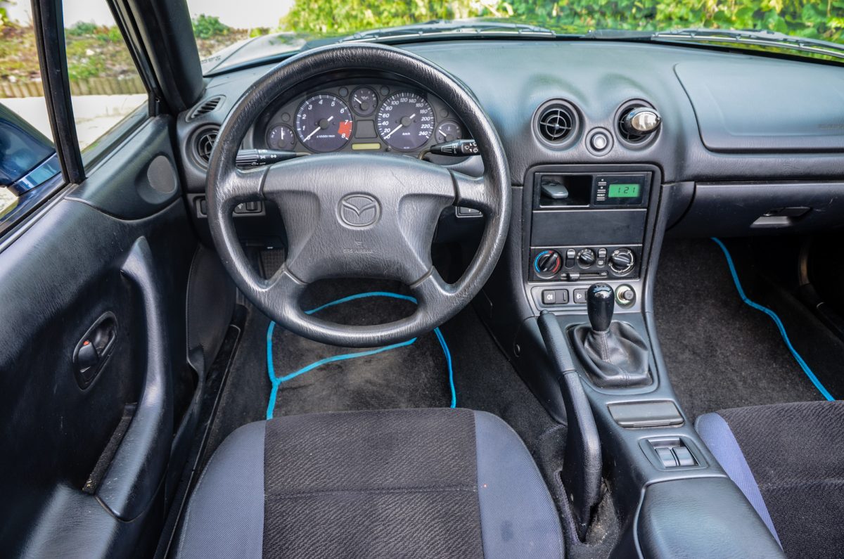 MAZDA MX-5