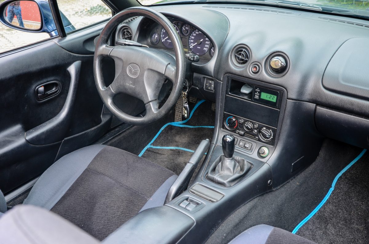 MAZDA MX-5