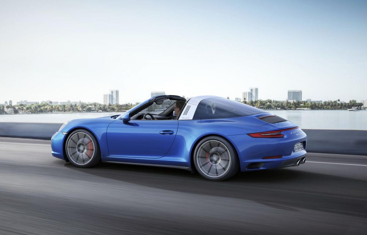 PORSCHE