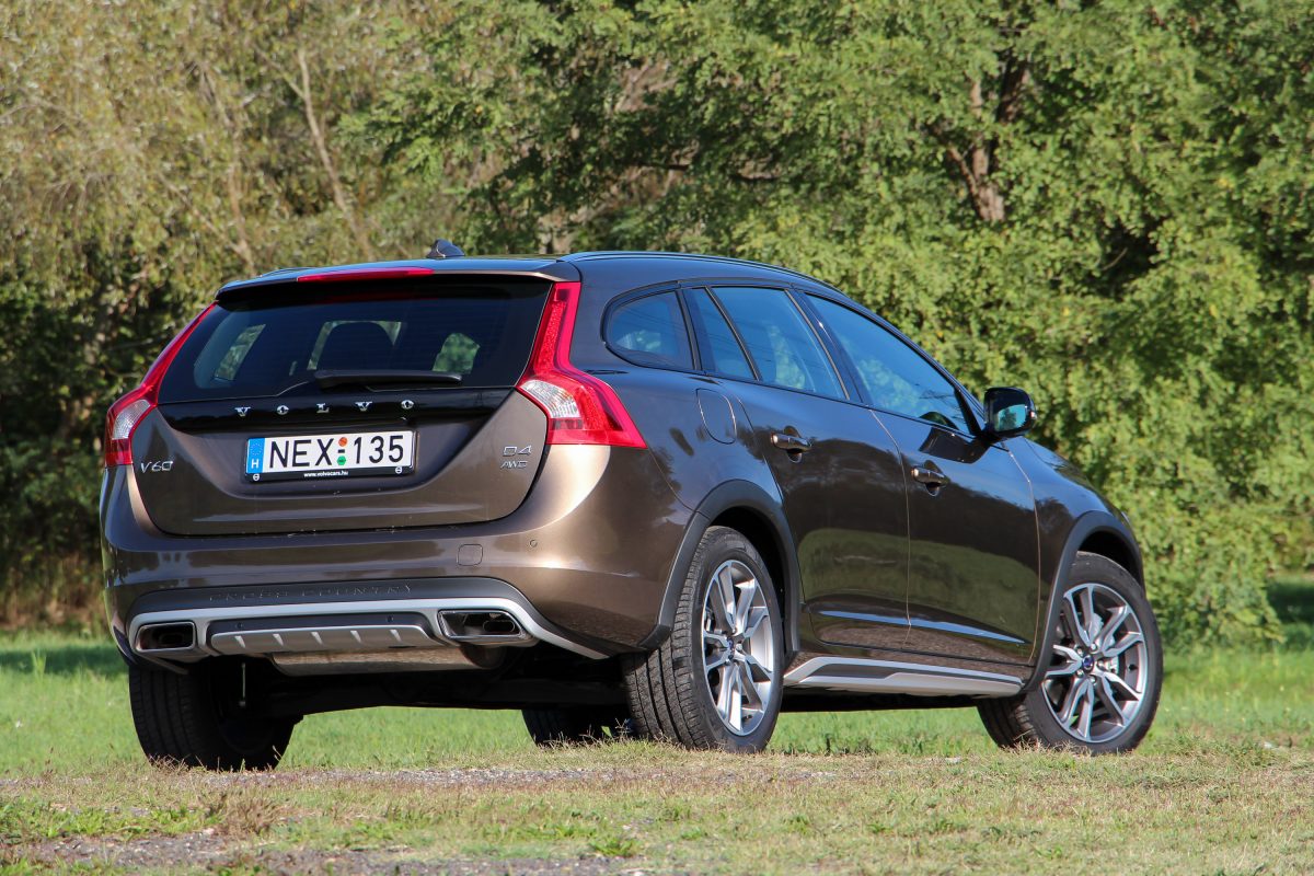 VOLVO V60