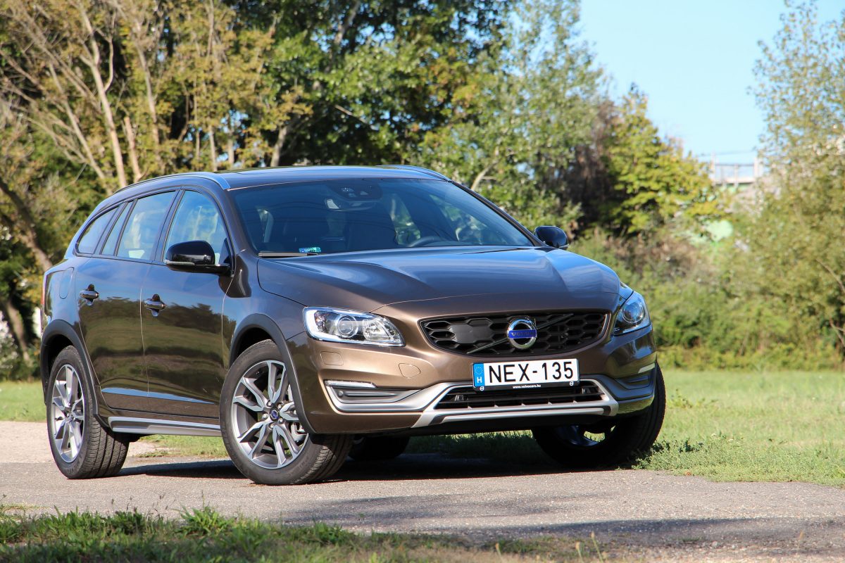 VOLVO V60