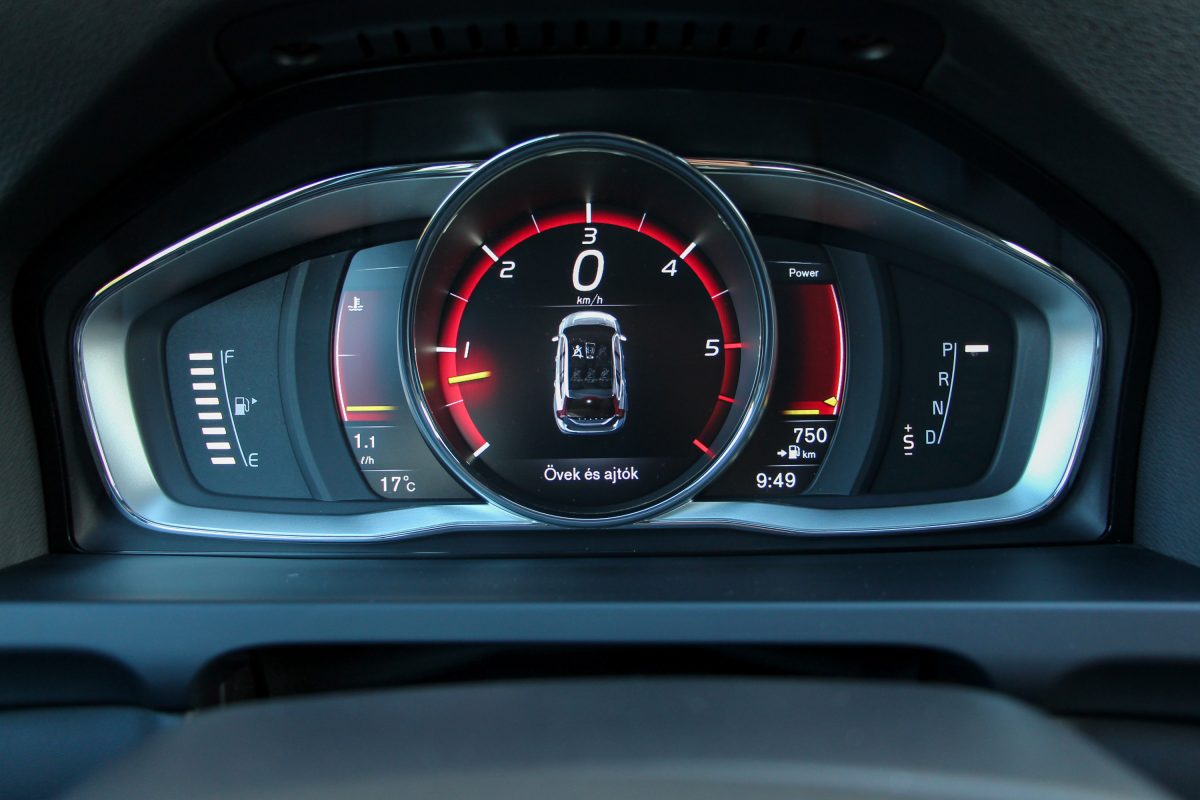 VOLVO V60