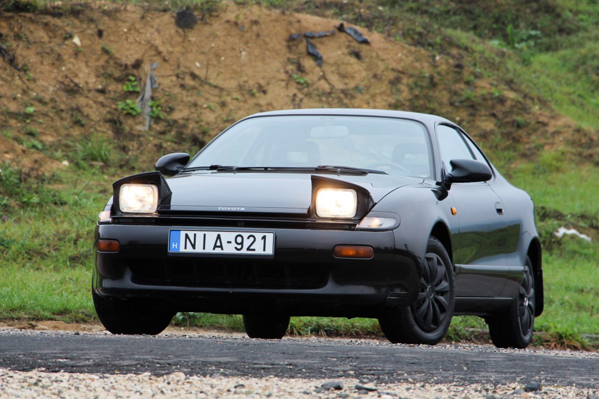 TOYOTA CELICA