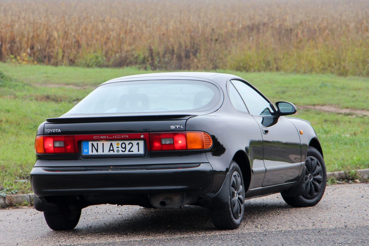 TOYOTA CELICA
