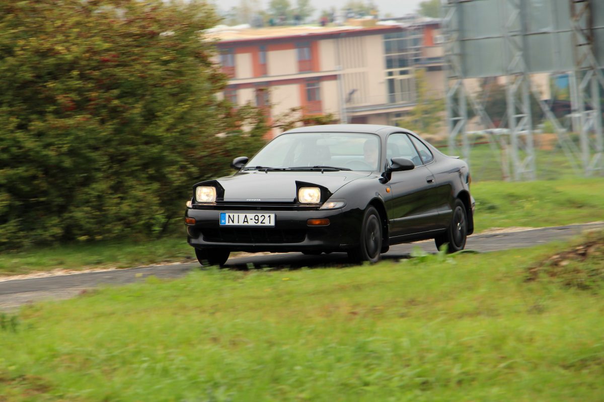 TOYOTA CELICA