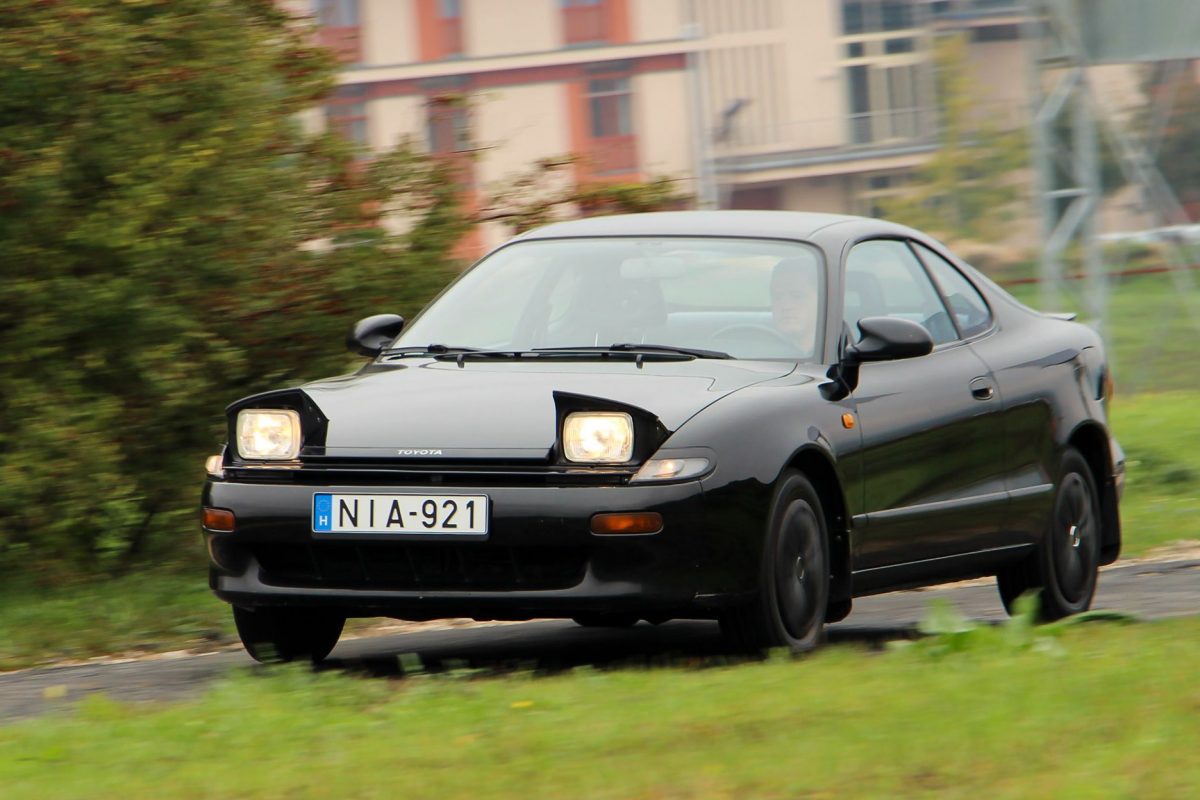 TOYOTA CELICA