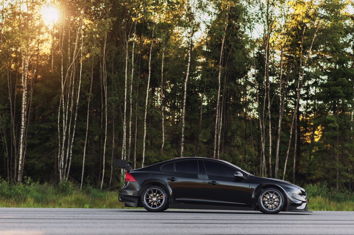 VOLVO