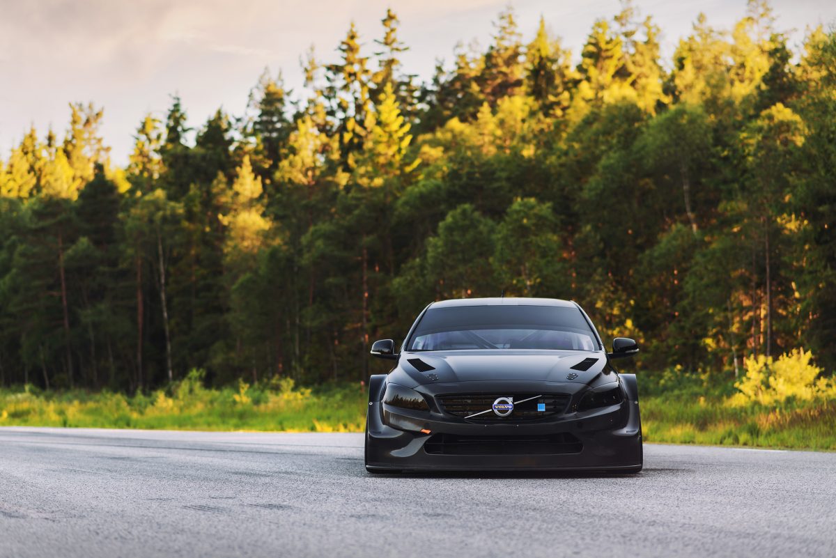 VOLVO