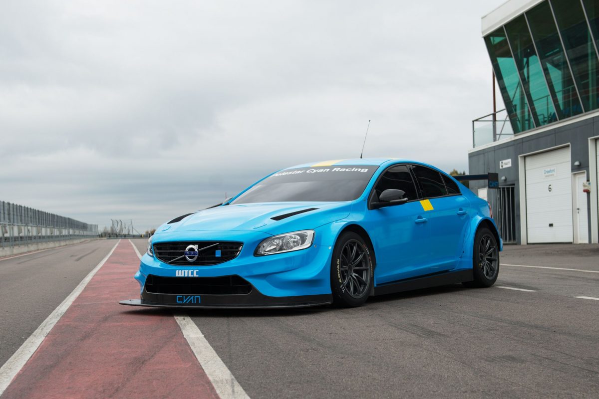 VOLVO