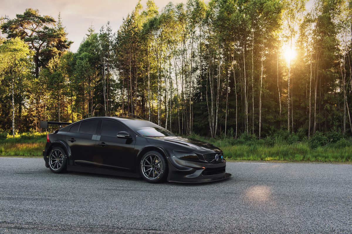 VOLVO