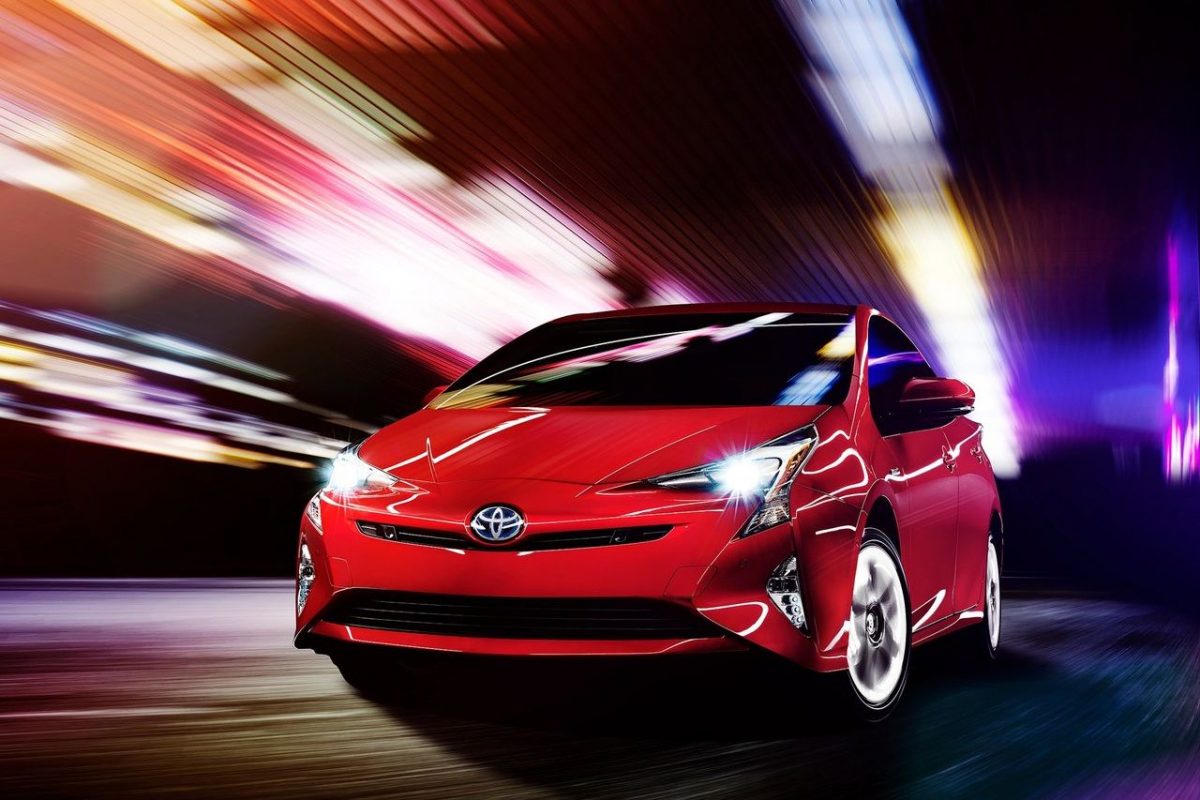 TOYOTA PRIUS