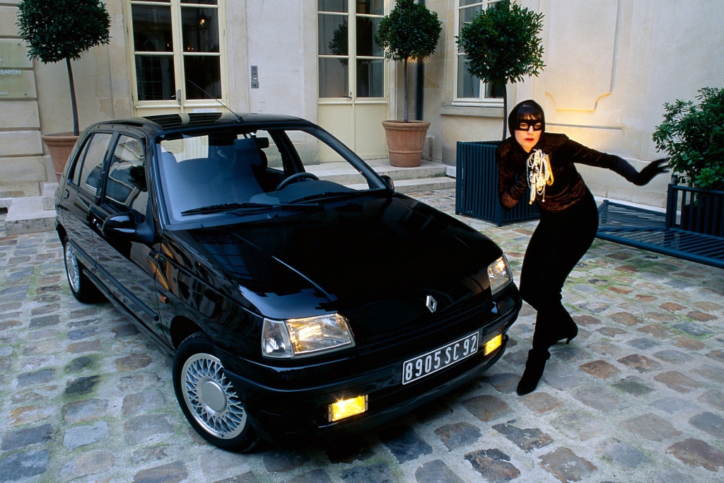 RENAULT
