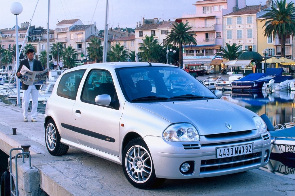 RENAULT