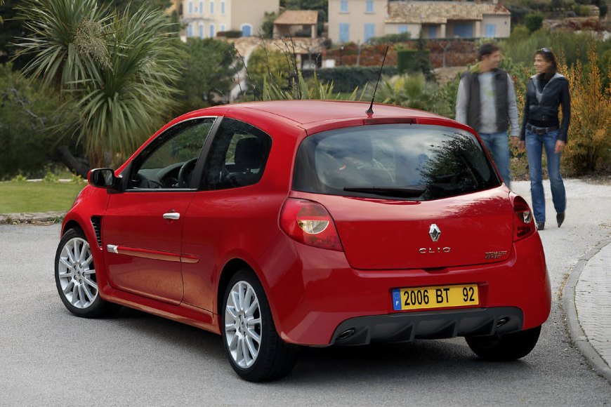 RENAULT