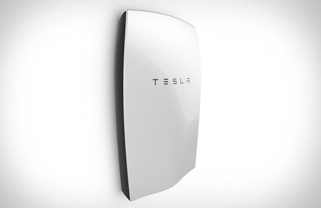 Itt a Tesla új szuperakkuja, nem csak autókhoz