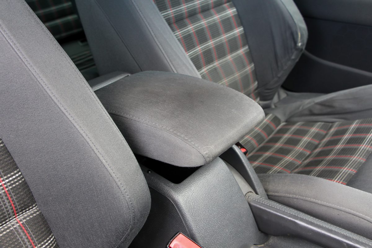 VOLKSWAGEN GOLF V