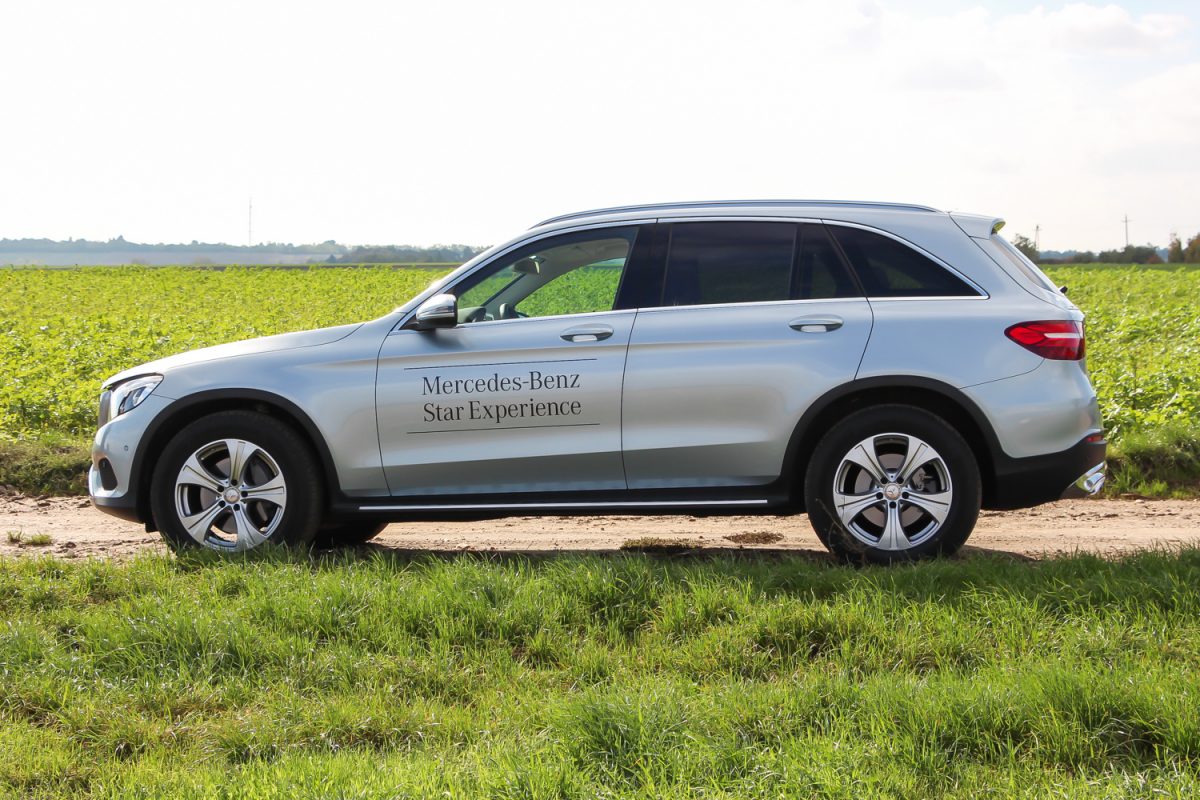 MERCEDES-BENZ