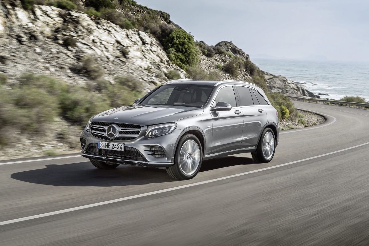 MERCEDES-BENZ