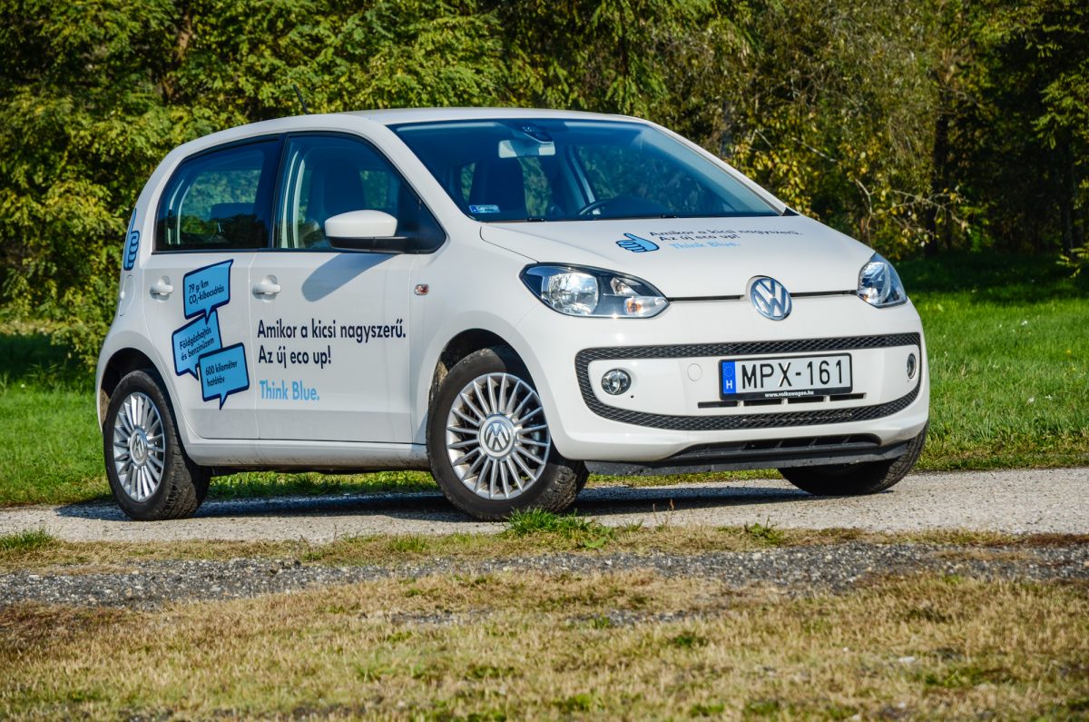 VOLKSWAGEN UP