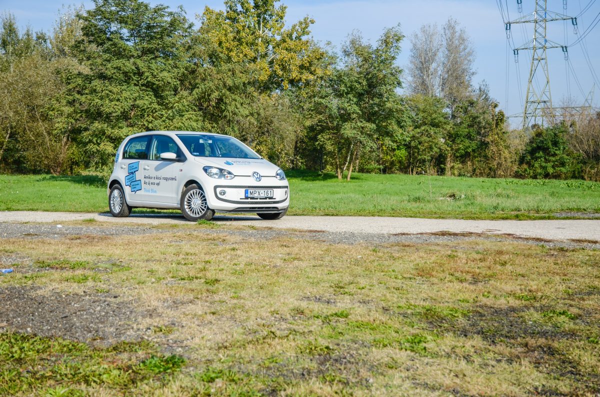 VOLKSWAGEN UP