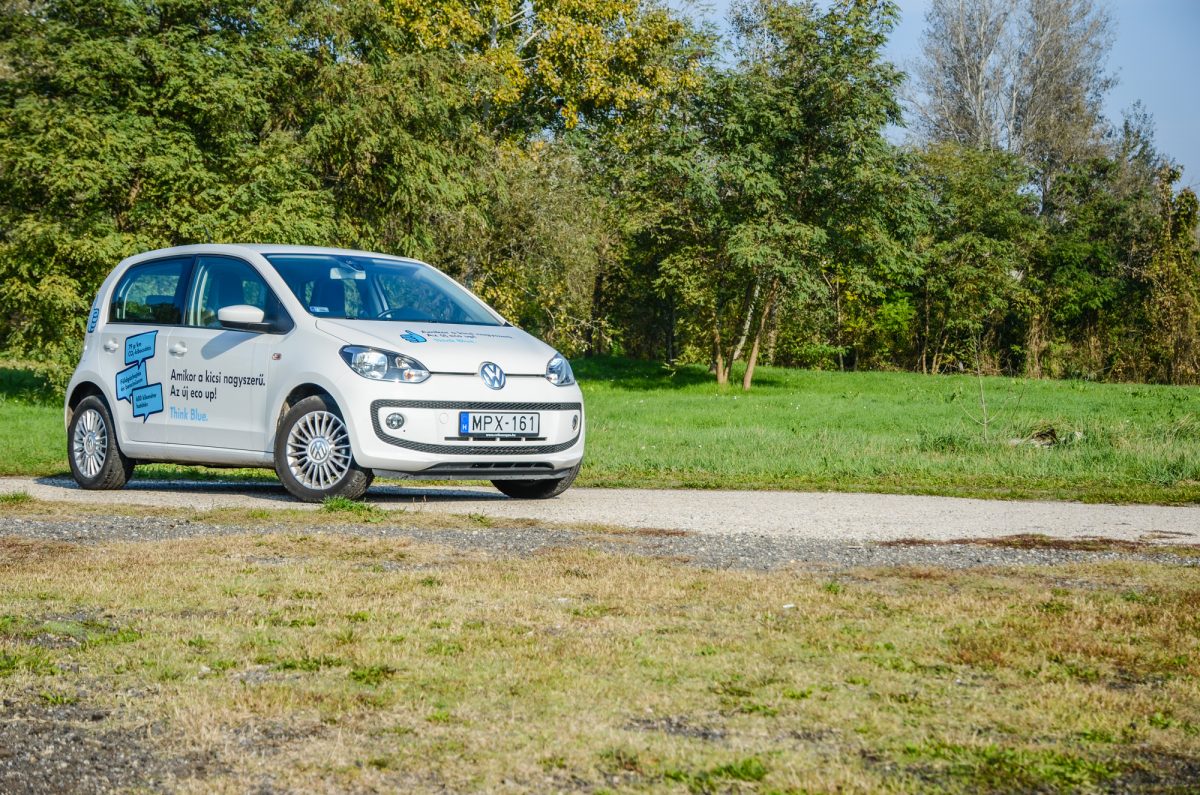 VOLKSWAGEN UP