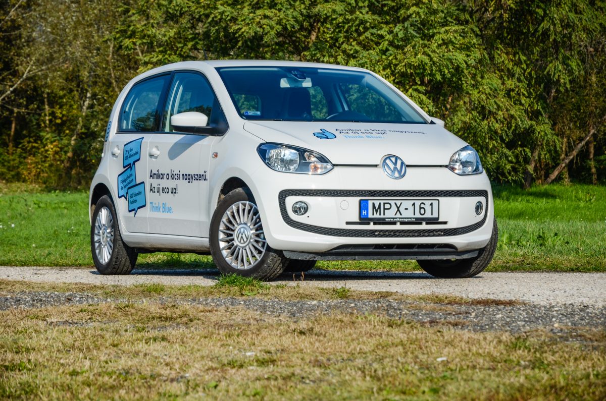 VOLKSWAGEN UP
