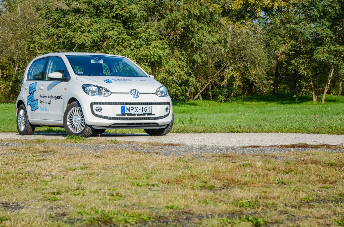 VOLKSWAGEN UP