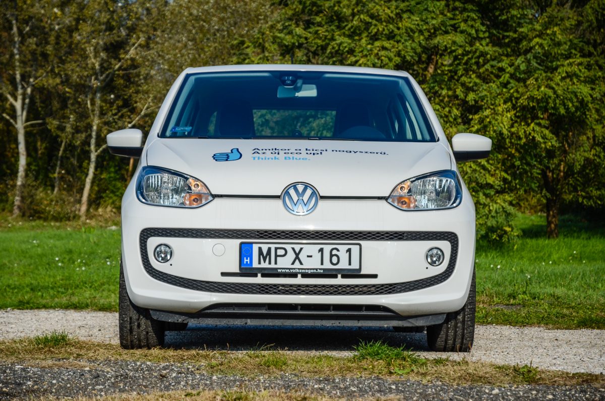 VOLKSWAGEN UP