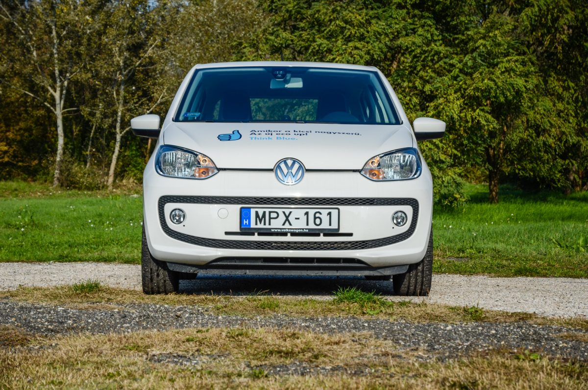 VOLKSWAGEN UP