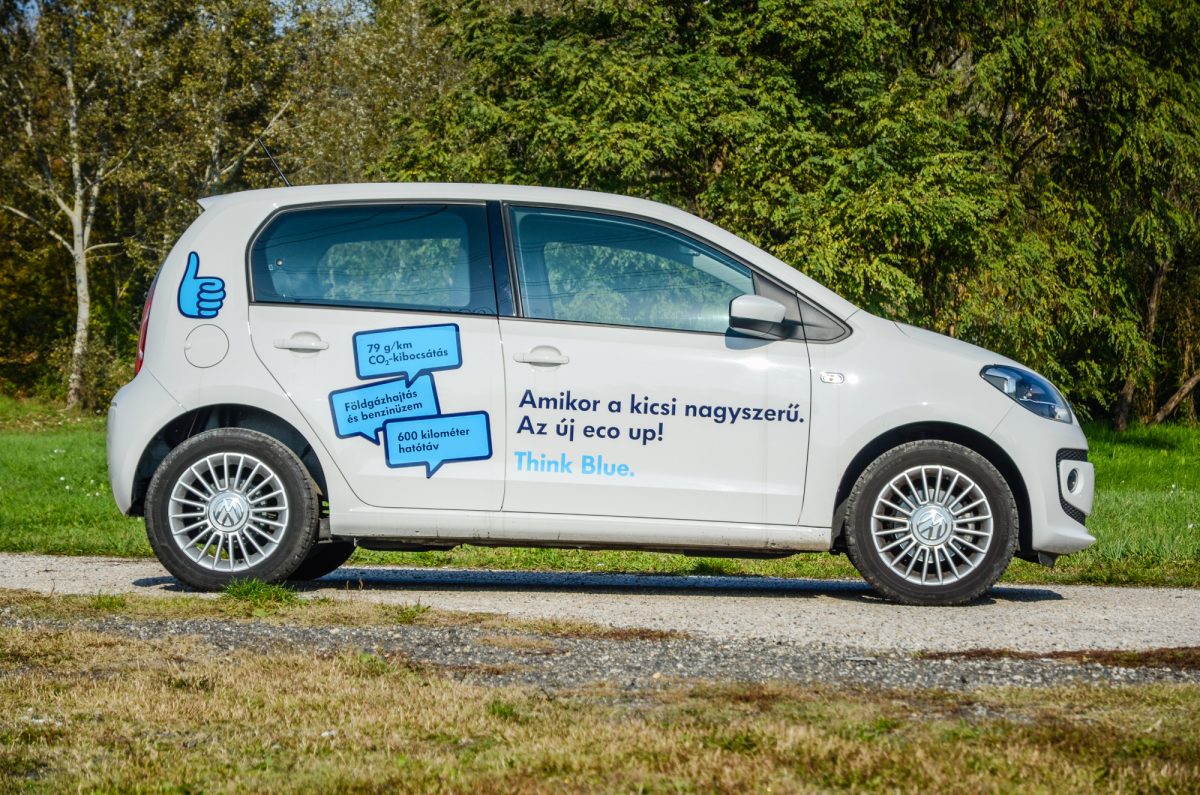 VOLKSWAGEN UP
