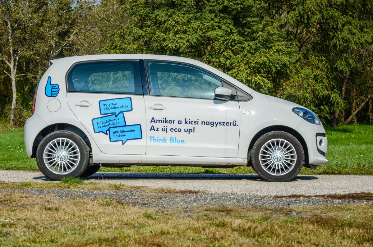 VOLKSWAGEN UP