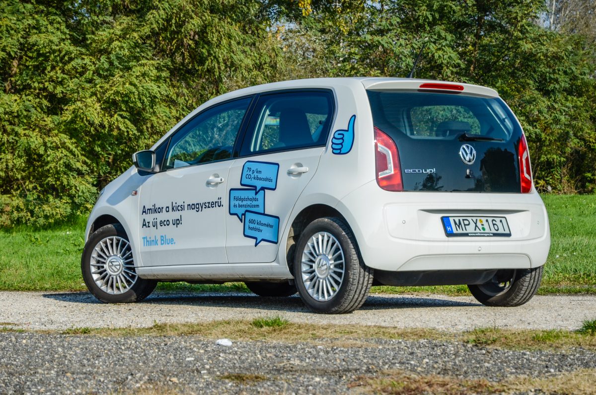 VOLKSWAGEN UP