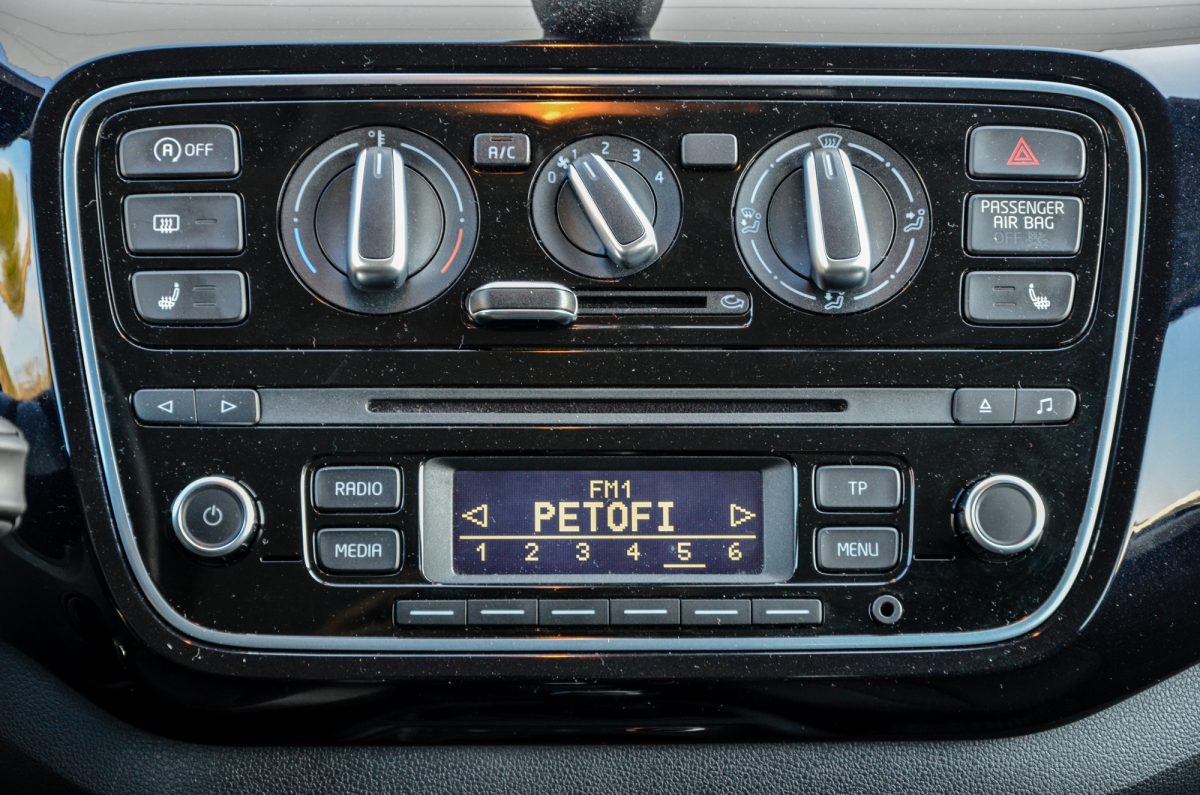 VOLKSWAGEN UP