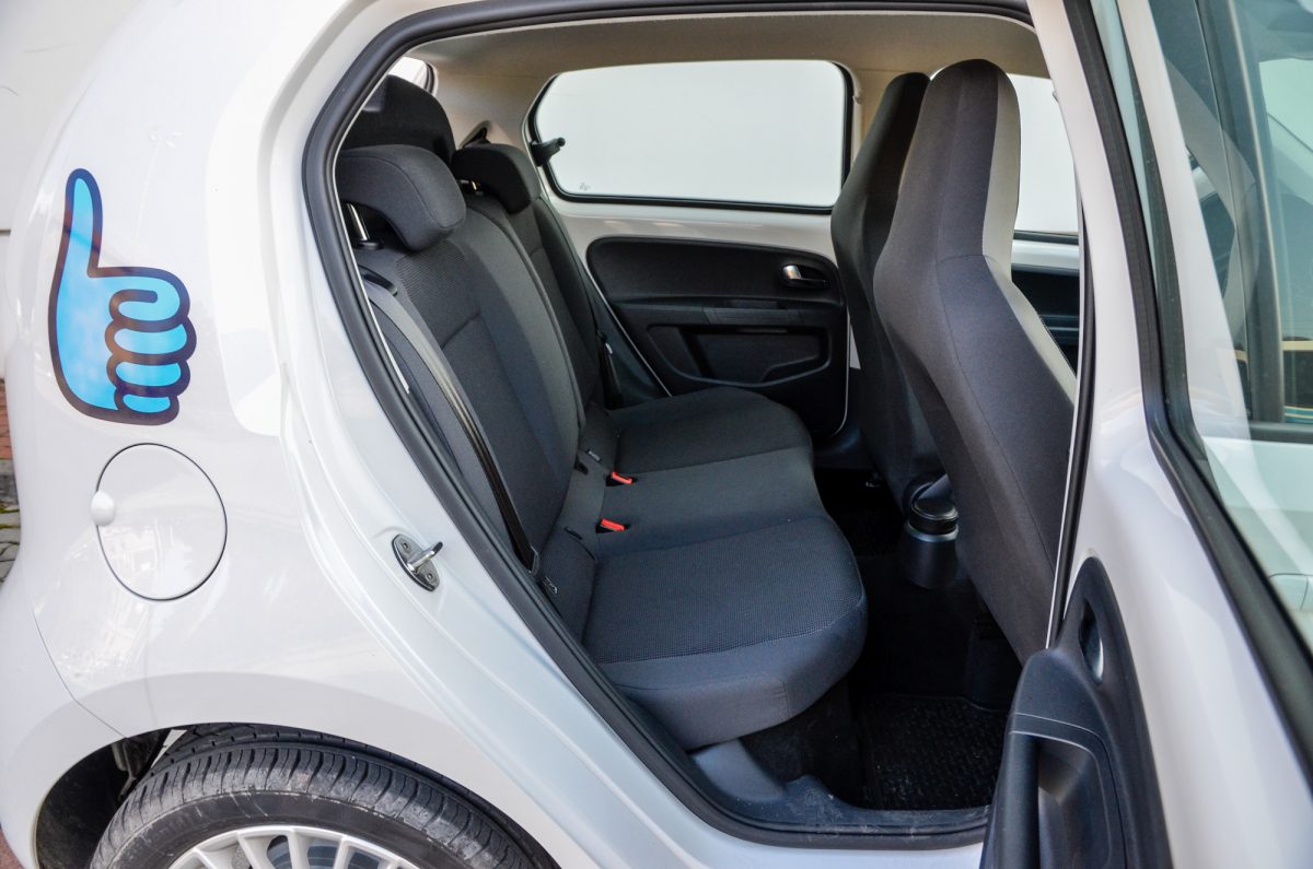 VOLKSWAGEN UP