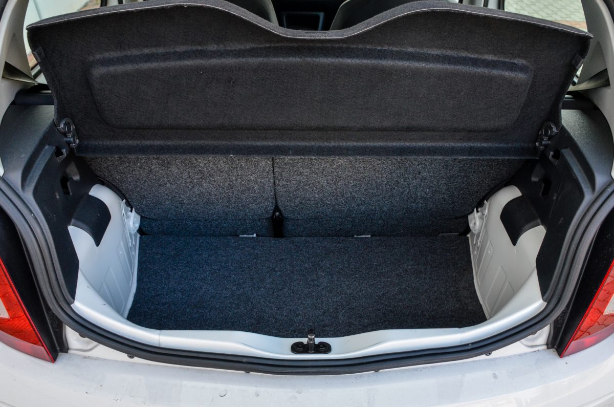 VOLKSWAGEN UP