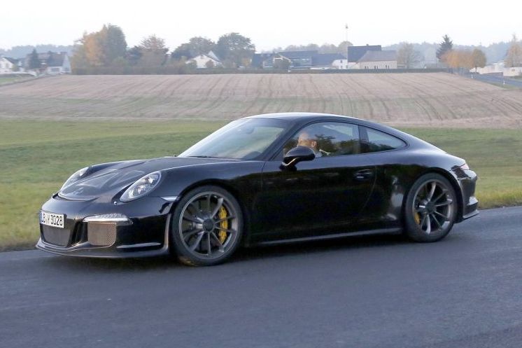 PORSCHE
