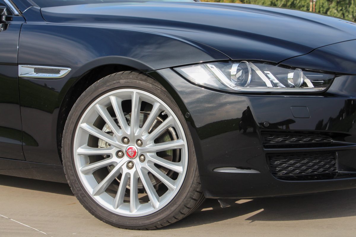 JAGUAR X-TYPE