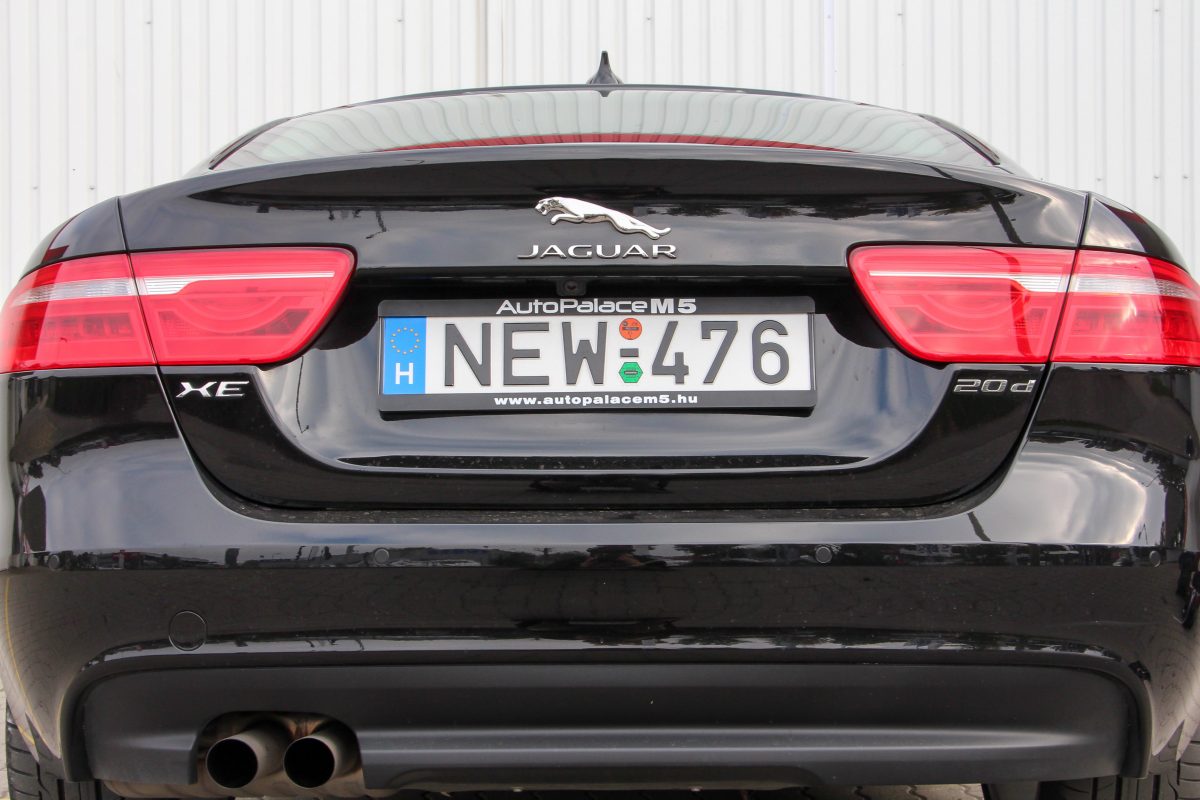 JAGUAR X-TYPE