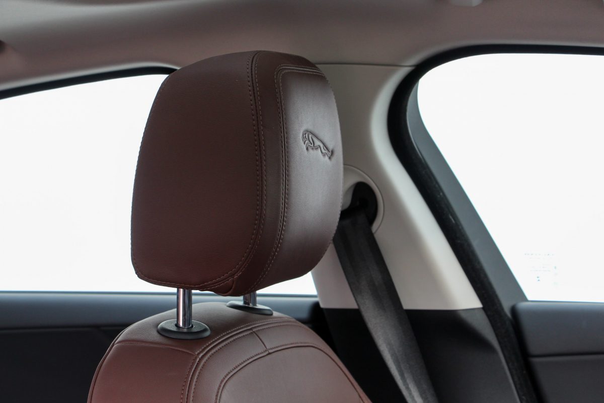 JAGUAR X-TYPE