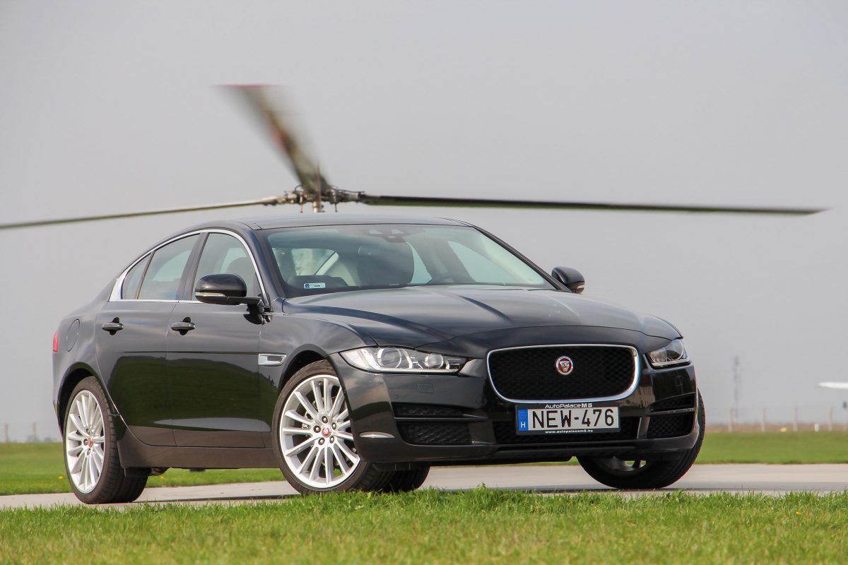 JAGUAR X-TYPE