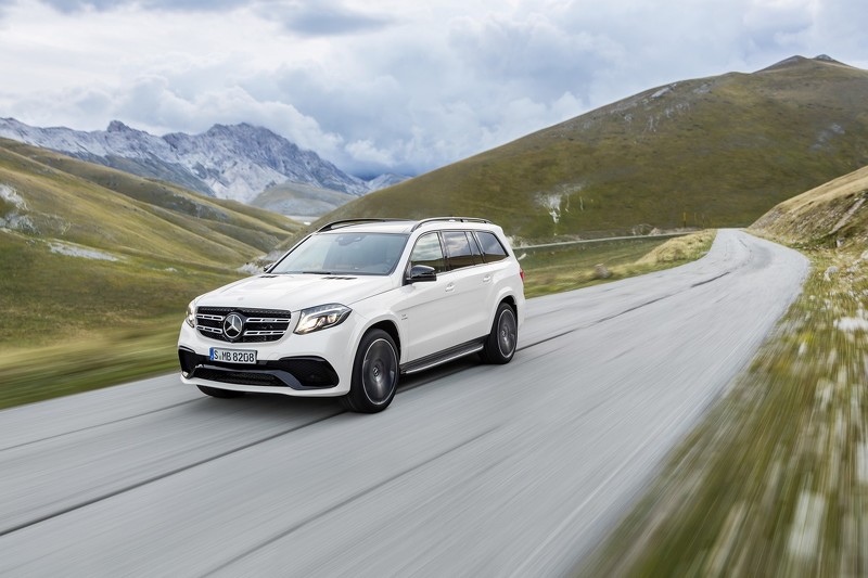 MERCEDES-BENZ