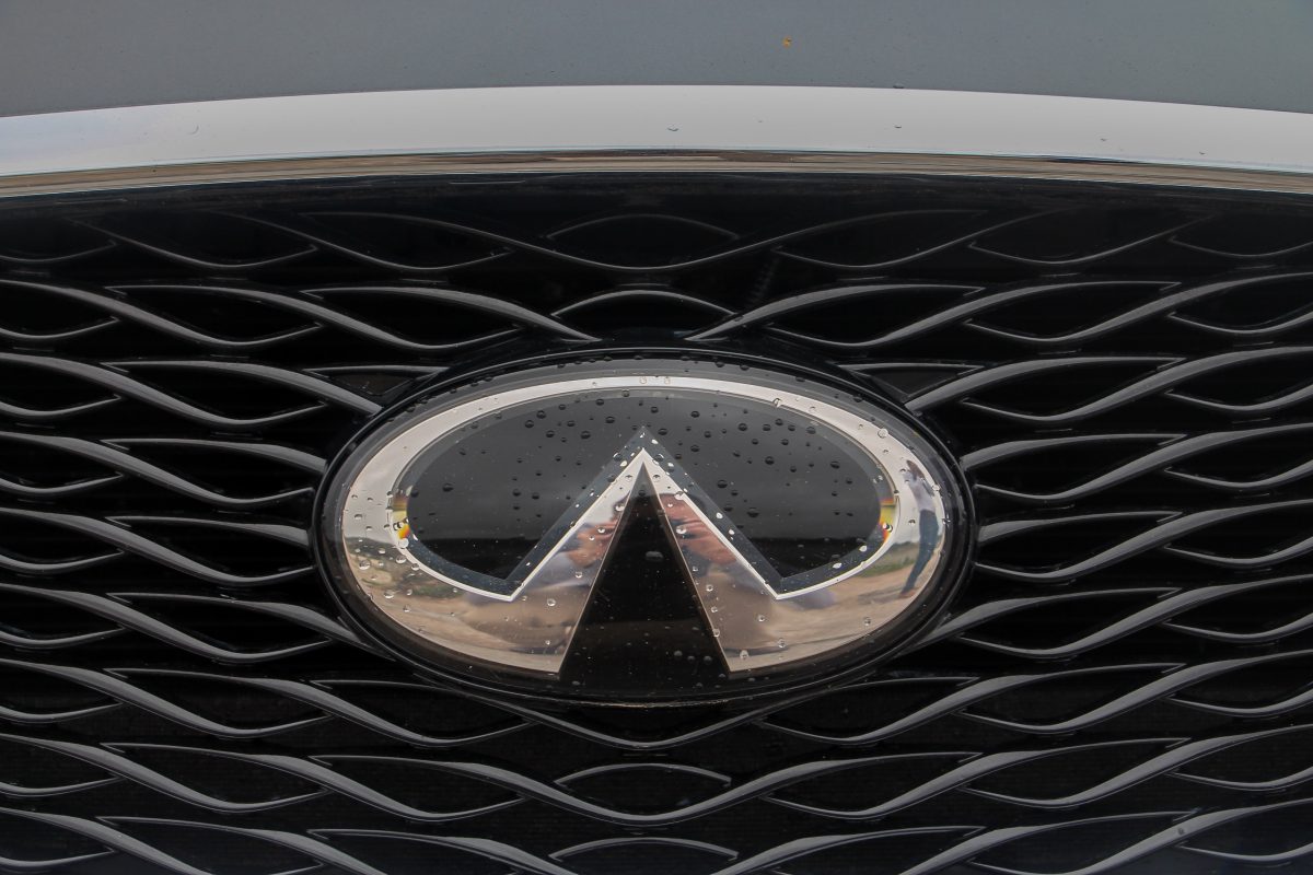 INFINITI