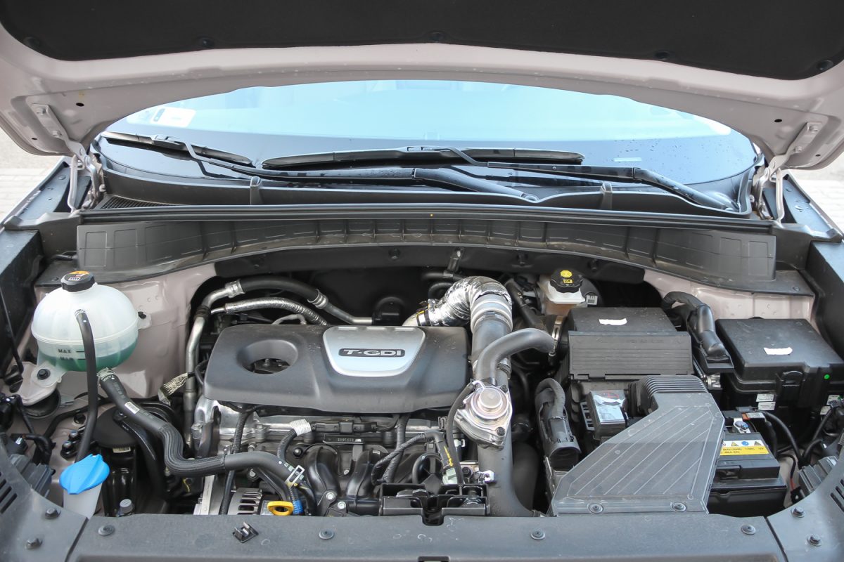 HYUNDAI