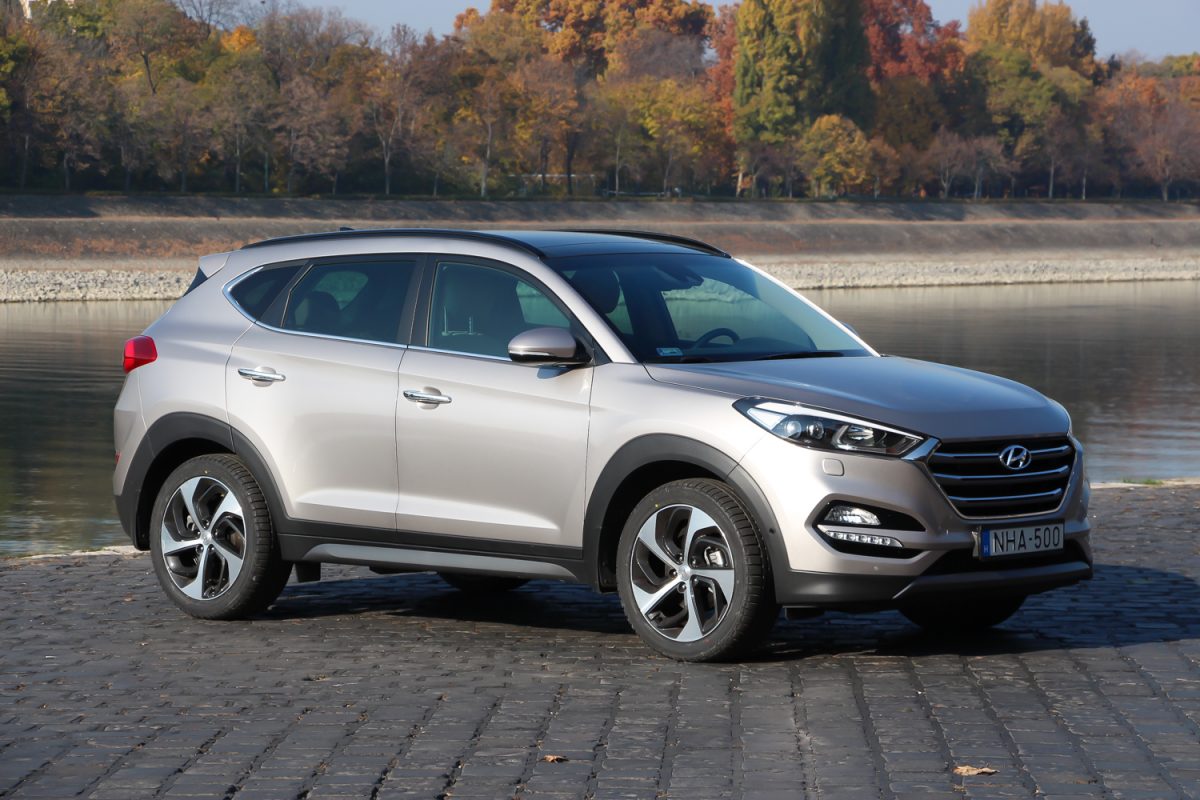 HYUNDAI