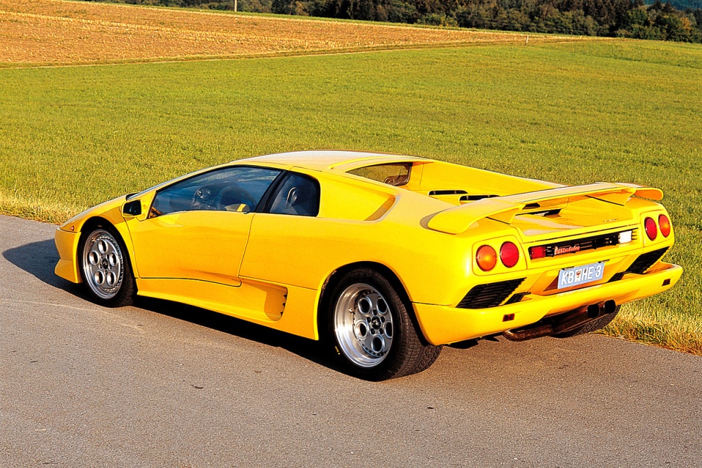 LAMBORGHINI