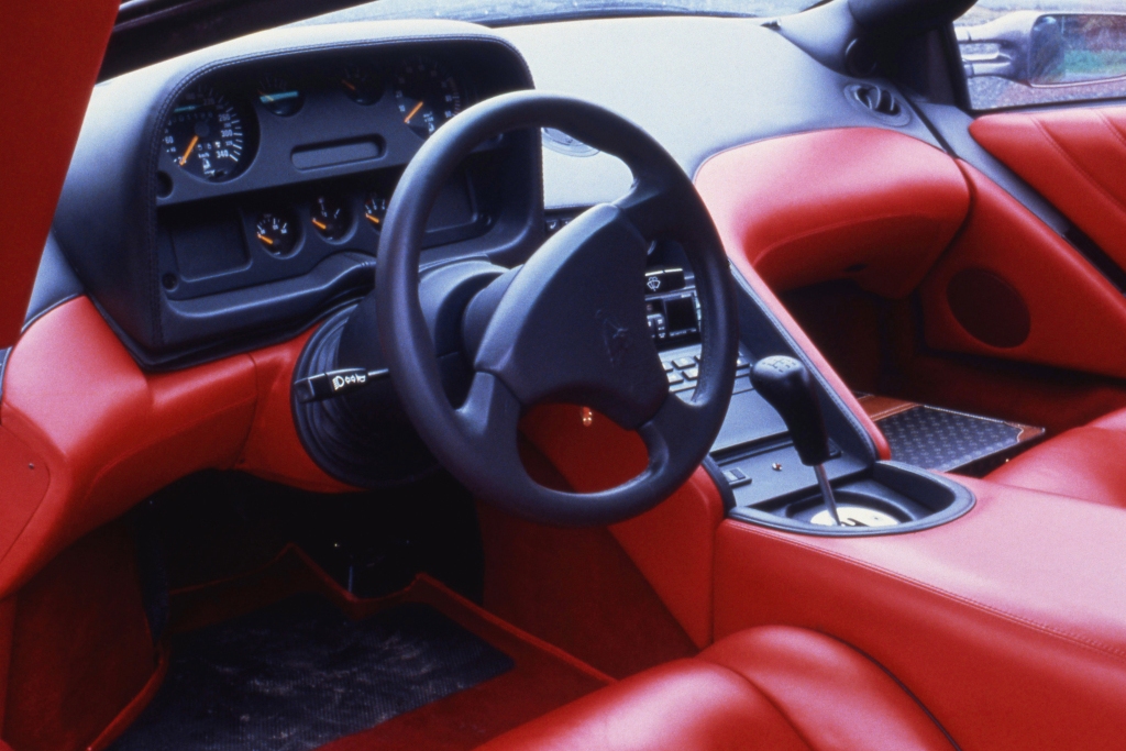 LAMBORGHINI