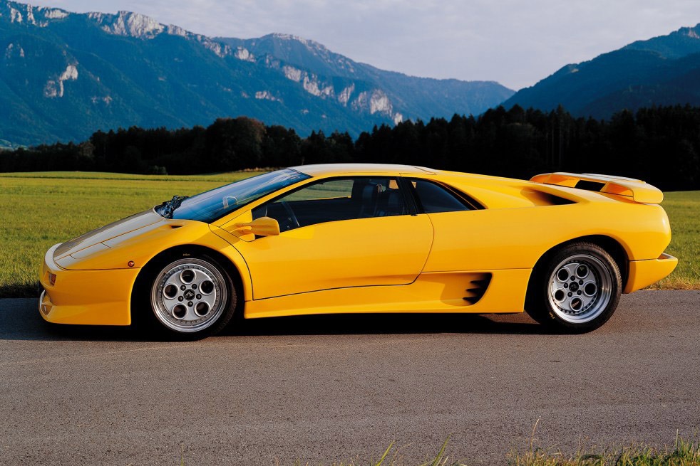 LAMBORGHINI