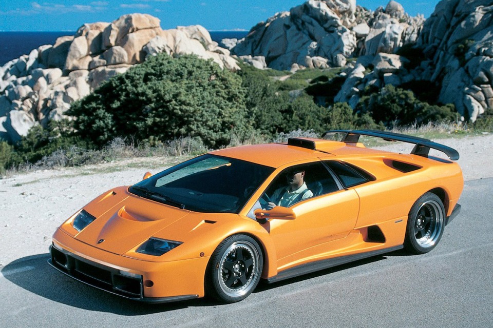 LAMBORGHINI